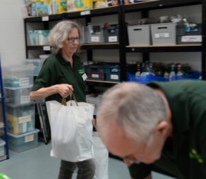 Volunteers packing food 